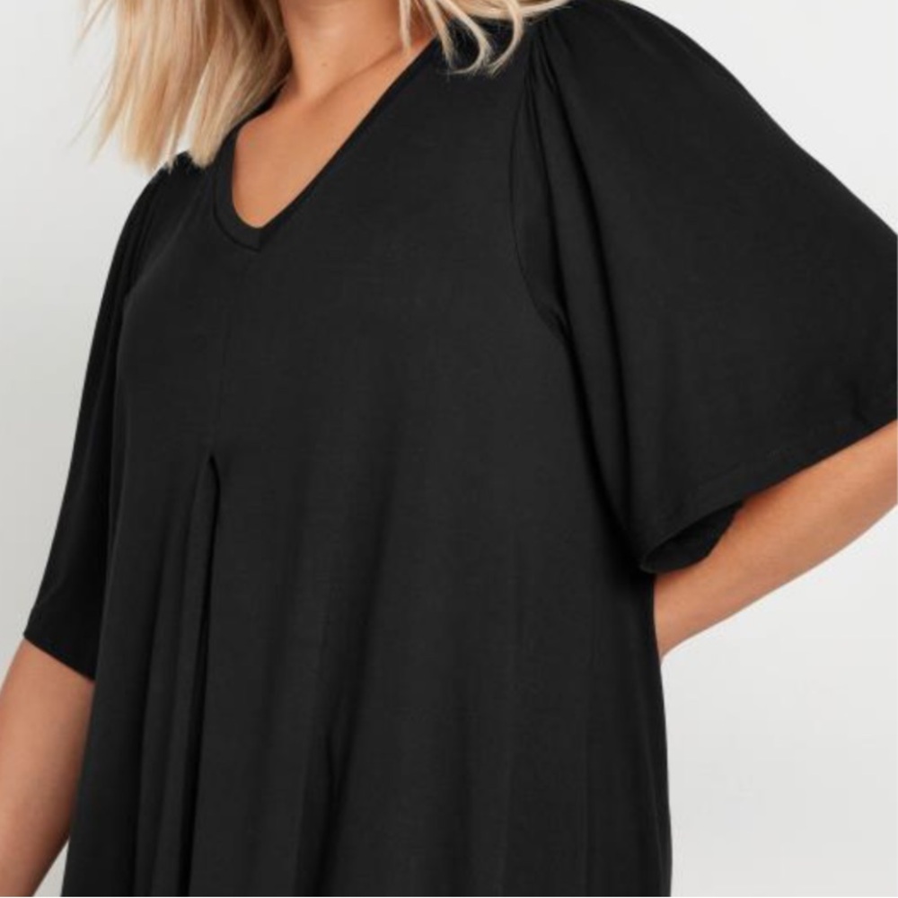 Kenar Brand - Flowy Black Top | Size Medium